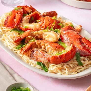 Signature Lobster Yee Mein / E Fu Noodles